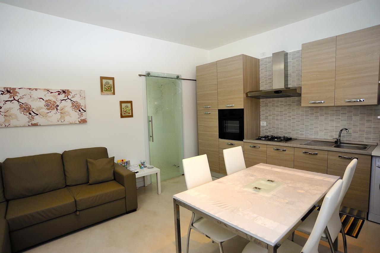 Bed & Breakfast Sforza 19 San Colombano al Lambro Eksteriør billede